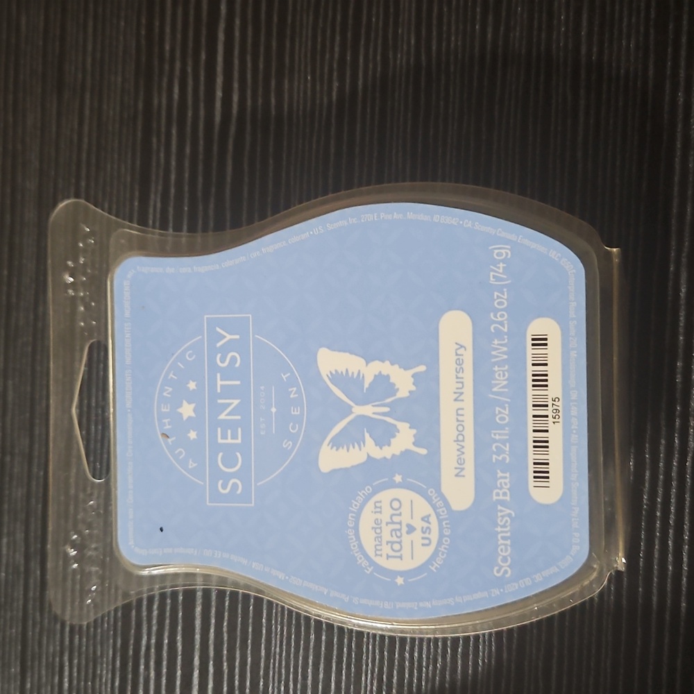 Newborn nursery scentsy wax bar